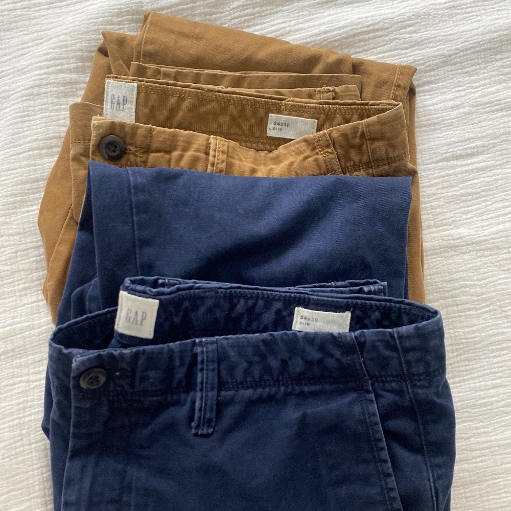 Pair of 2 Gap Khakis - Slim